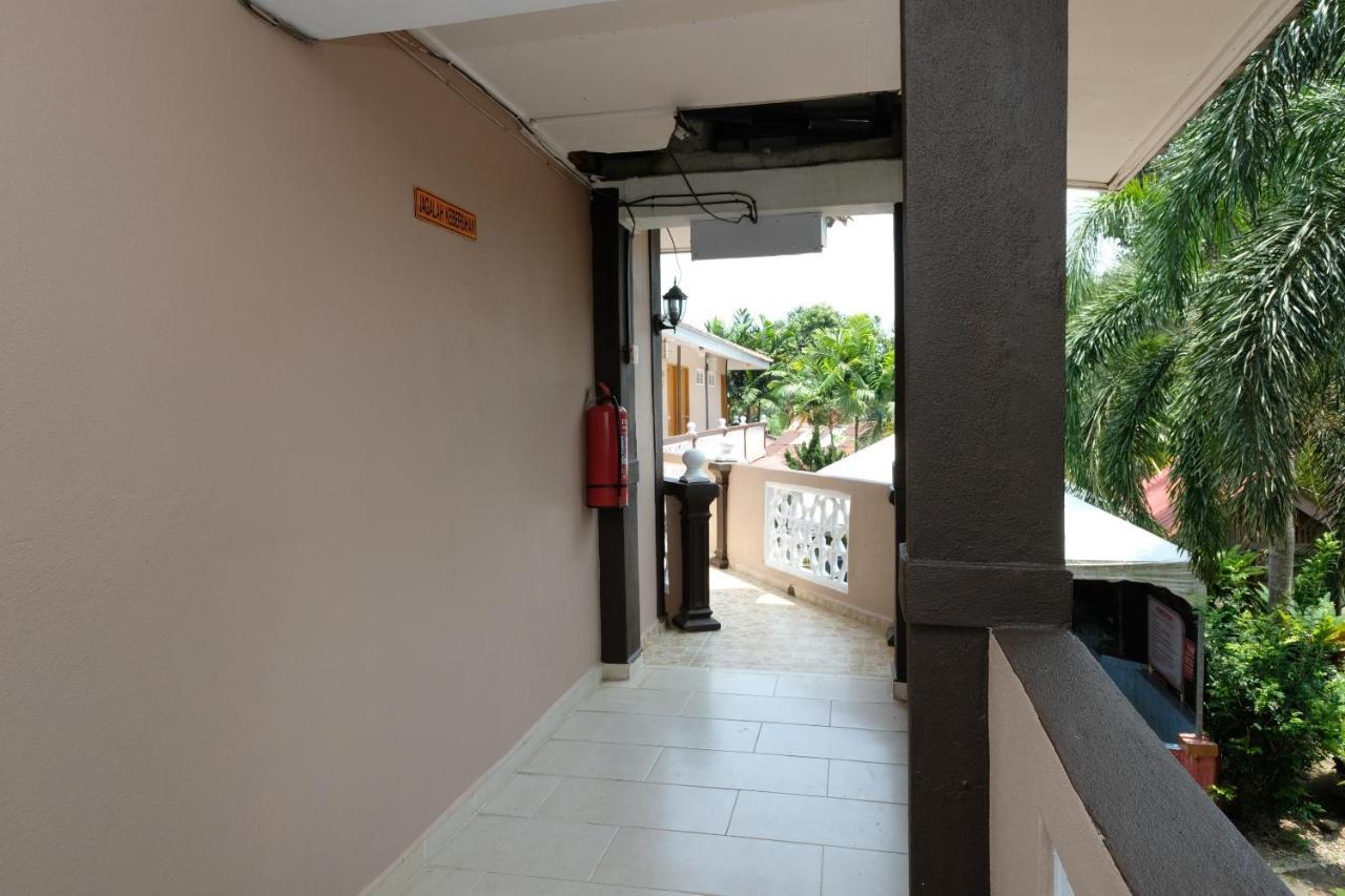 Oyo 44005 Senangin Resort & Cafe Tumpat Dış mekan fotoğraf