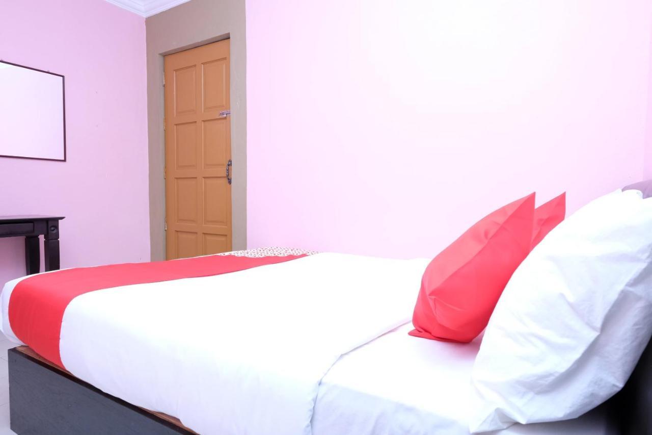 Oyo 44005 Senangin Resort & Cafe Tumpat Dış mekan fotoğraf