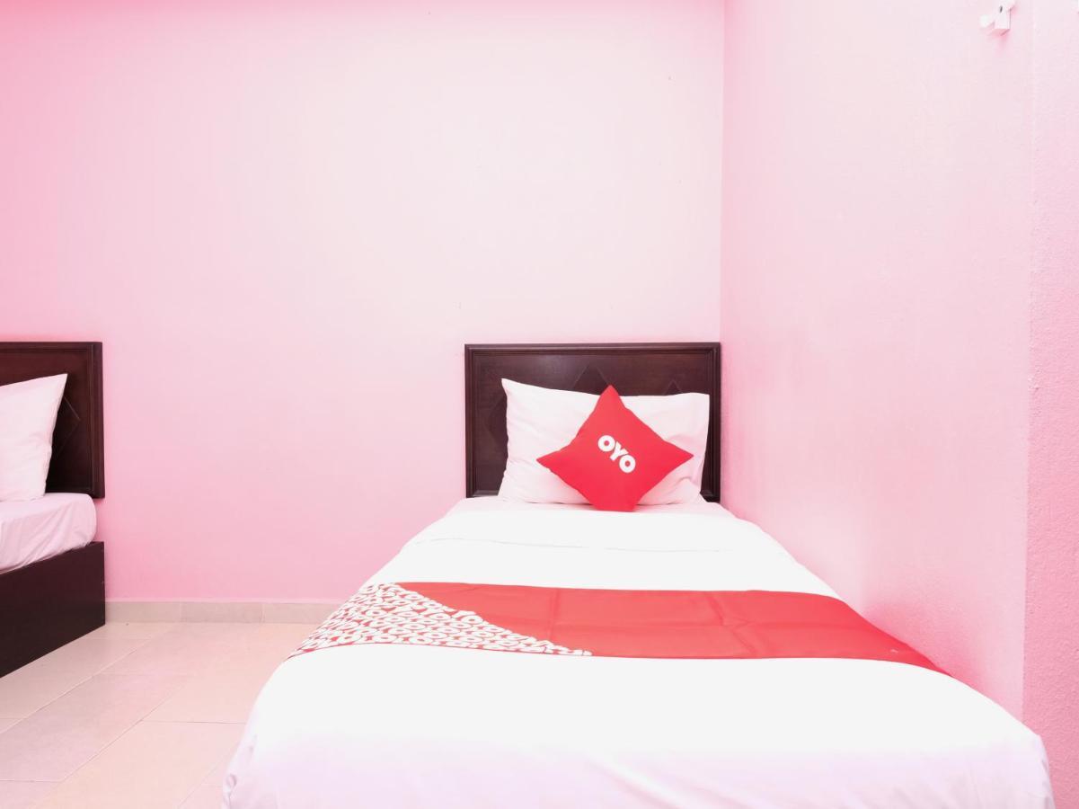 Oyo 44005 Senangin Resort & Cafe Tumpat Dış mekan fotoğraf